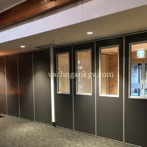 Vách ngăn di động có ô kính cho không gian hiện đại
